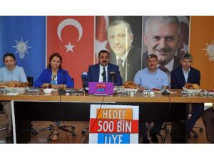AK Parti’li Enç’ten HDP’ye ’Dokunulmazlık’ Çıkışı