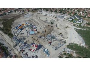 Türkiye’nin En Büyük Aquapark’ı Çeşme’de Açılıyor