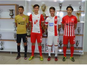 Balıkesirspor'dan yeni sezona yeni forma
