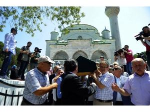 Hakkı Devrim Son Yolculuğuna Uğurlandı