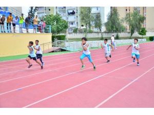 Naili Moran Atletizm Yarışmalarına Adana 16 Sporcu İle Katılıyor