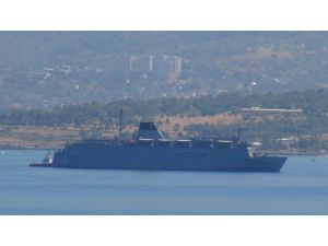 Deniz Kuvvetleri'ne ait askeri gemi İskenderun Limanı'nda