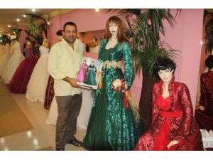 Hakkari’nin yöresel kıyafeti gelinlik oldu