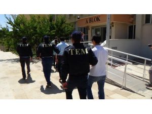 Karaman’da gözaltına alınan iki hakim, bir savcı adliyeye sevk edildi