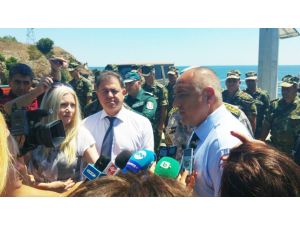 Bulgar başbakan Türkiye sınırını denetledi