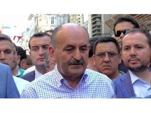 AK Parti heyeti CHP’nin "Cumhuriyet ve Demokrasi Mitingi"nde