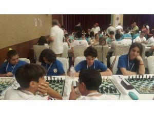 Yeşilyurt Belediyespor satranç takımı 2.lige yükseldi