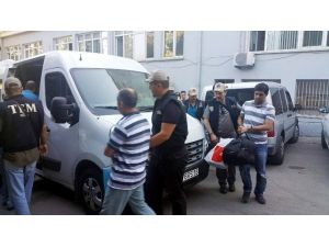 Bursa’da FETÖ’cü 19 polis tutuklandı
