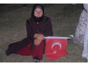 Diyarbakırlılar demokrasi nöbetinin 11. gününde de meydanları doldurdu
