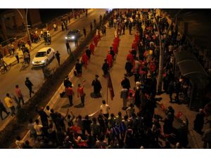 Ağrılıların nöbetine mehter marşı desteği