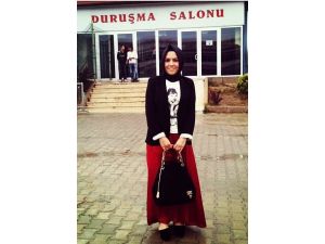 Gazeteci Büşra Erdal, Manisa'da yakalandı