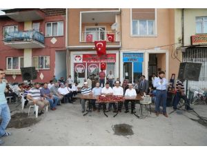 Osmangazi Mahallesi sakinleri demokrasi şehitleri için mevlit okuttu