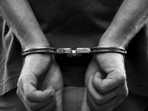 Bingöl’de 13 kişi tutuklandı