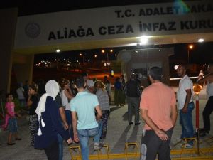 Şakran Cezaevi’nde tahliyeler başladı.