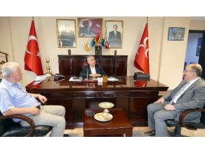 Başkan Gümrükçüoğlu, muhalefet partilerinin il  başkanlıklarına teşekkür ziyaretlerinde bulundu