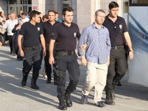 Yozgat’ta FETÖ’den 11 emniyet mensubu tutuklandı