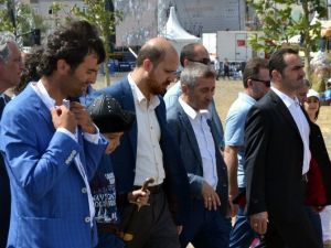 Bilal Erdoğan ve Hamza Yerlikaya’nın güreşi eşitlikle sonuçlandı