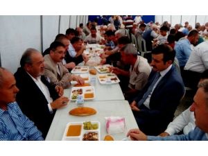 Salim Uslu, Akif Kapaklı’nın Yemeğine katıldı