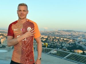 Galatasaray, Sigthorsson’u açıkladı