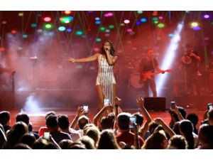 Selami Şahin ve Atiye EXPO 2016’da sahne aldı