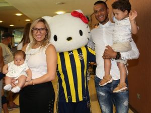 Fenerium ile Hello Kity arasında işbirliği anlaşması imzalandı