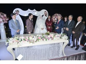Keçiören Belediye Başkanı Mustafa Ak’ın oğlunun nikah şahidi, Başbakan Yıldırım oldu