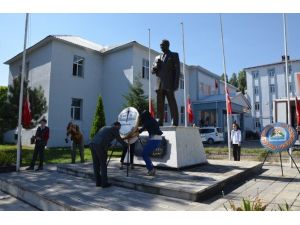 Tatvan’da ilk ders zili çaldı