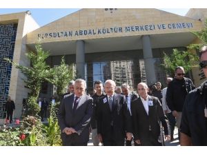 Kılıçdaroğlu CHP PM üyesi Ali Öztunç’un Kayınpederinin cenaze törenine katıldı