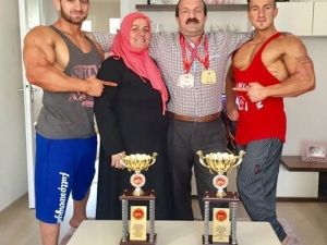 Esnaf babanın oğulları İzmir’in gururu oldu