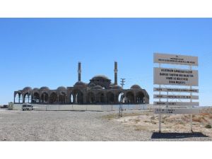 Sahabe Safvan Bin Muattal Cami ve Külliye inşaatı hızla yükseliyor