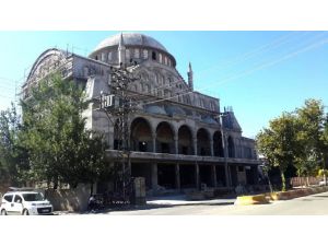 Adıyaman Hastane Camii’nin inşaatı yeniden başladı