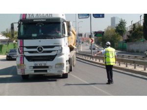 Polis beton mikseri ve hafriyat kamyonlarına yönelik uygulamalarını arttırdı