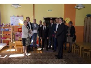 Karadağ’da tadilatı TİKA tarafından gerçekleştirilen Moykovats Anaokulu hizmete açıldı