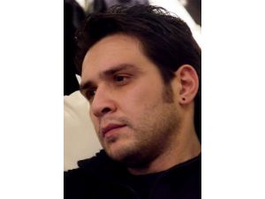 Genç yazarlar Mutlu ve Zeybek’ten Manisa ve Foça’da imza günü