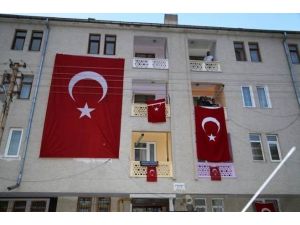 Vali Kamçı Şehit Furkan Hamamcı’nın mevlidine katıldı