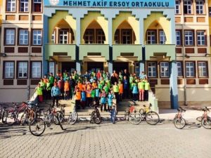 Mehmet Akif Ersoy Ortaokulu “Bisikletini Al Sende Gel” etkinliğinin 2.sini gerçekleştirdi