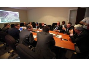 Başkan Karaosmanoğlu, bilgilendirme toplantısına katıldı