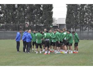 Sakaryaspor, Denizli Büyükşehir Belediyespor maçı hazırlıklarına başladı