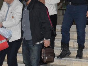 Adana'da 'ByLock' kullanan 12 sağlık çalışanı gözaltına alındı