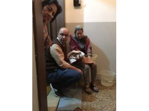 Cihangir’de ünlü tiyatro oyuncusunun evi yandı