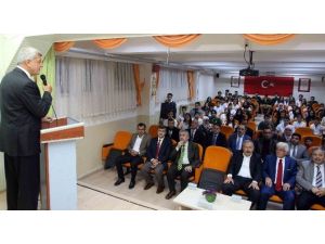 Başkan Karaosmanoğlu, müftülüğün düzenlediği programa katıldı