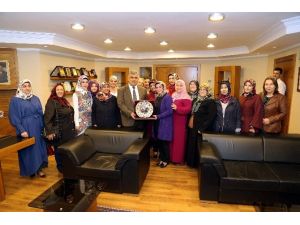 Ereğli AK Parti Kadın Kollarından Başkan Özgüven’e ziyaret