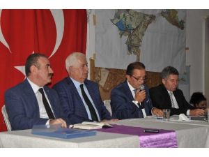 Başkan Ergül halk toplantısında yaptığı hizmetleri anlattı