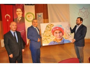 Türkiye Gençlik Vakfı Medeniyet ve Değerler Kulübünü tanıttı