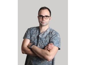 Ünlüler burun estetiği için Türkiye’yi tercih ediyor