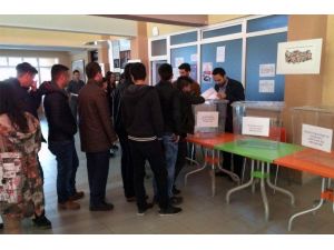 Osmancık Ömer Derindere MYO’da Seçim Heyecanı