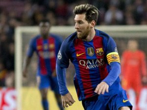 Messi, Eusebio'yu yakaladı