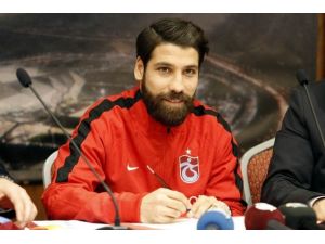 Olcay Şahan Trabzonspor’a imzayı attı