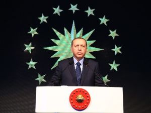 Cumhurbaşkanı Erdoğan: "Edep, adap bilmeden engelleme gayretindeler"