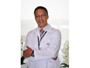 Op. Dr. Kılınçoğlu: "Hareketsiz yaşam tarzı omurganızı zedelemesin"